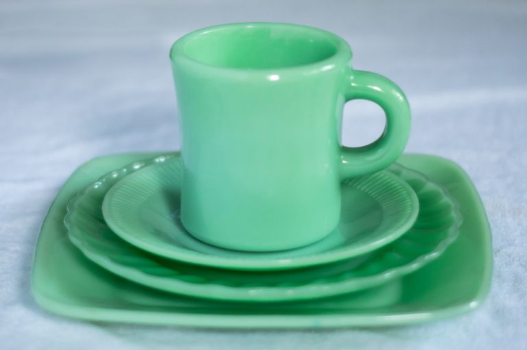 These 5 Old Kitchen Items Are Worth A Fortune - thepricemakers.com